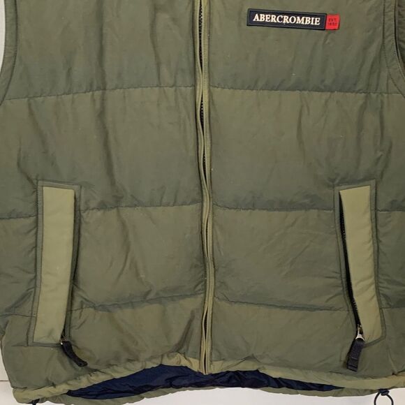 Abercrombie & Fitch Men's Green Quilted Vest - Picture 3 of 10
